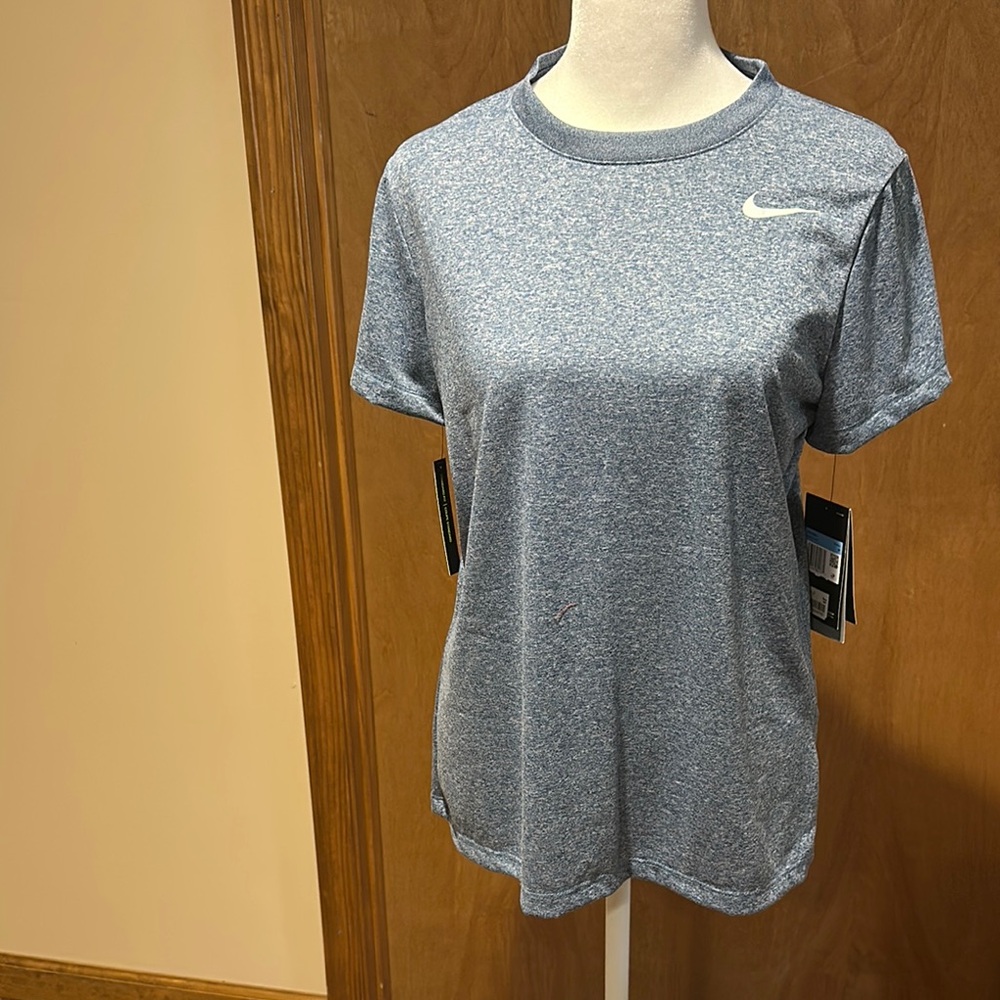 Nike Gray Fitted Short Sleeve Tee